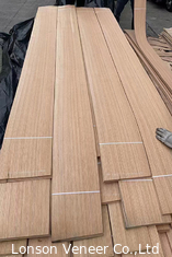 Τρίμηνο κόψιμο Red Oak Veneer πίνακα 0,5 mm Wood Veneer AAA βαθμός
