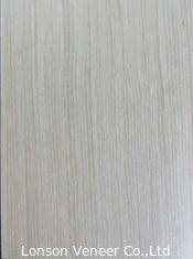 ISO9001 ανασυγκροτημένη ξύλινη χρήση φύλλων πορτών καπλαμάδων Ayous κοντραπλακέ καπλαμάδων