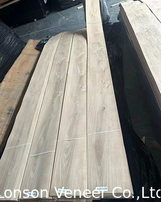 0.5mm Knotty Grade White Oak Wood Veneer για πόρτες έπιπλων σε ρετρό στυλ